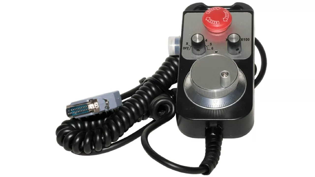 Зачем обжимному станку ЧПУ пульт? Подробный обзор UT 51TS